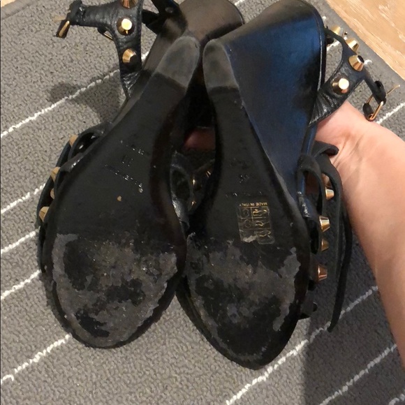 ✨ Balenciaga Paris Gold Stud Wedges 38 ✨ - Picture 6 of 6